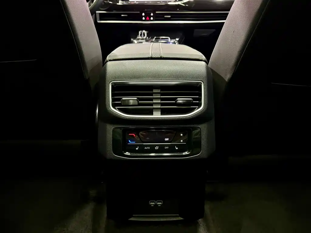 Lanjing 2022 380TSI four-wheel drive luxury Jiajing Edition Pro 6 seats купить на сайте DeffCars