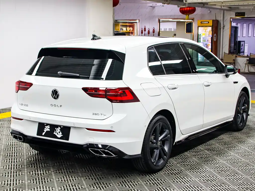 Golf 2023 280TSI DSG R-Line Lite купить на сайте DeffCars