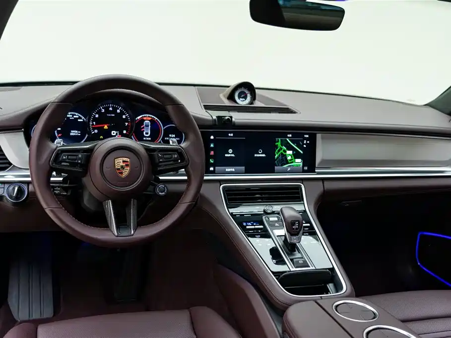 Panamera 2023 facelift Panamera Executive Extended Platinum Edition 2.9T купить на сайте DeffCars