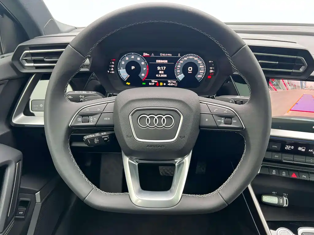 Audi A3 2026 A3L Limousine 35TFSI Flying Spur Exclusive купить на сайте DeffCars
