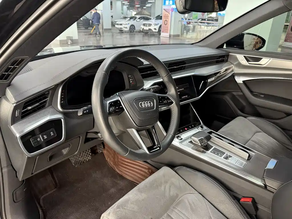 Audi A6L 2024 45 TFSI Premium Dynamic Model купить на сайте DeffCars