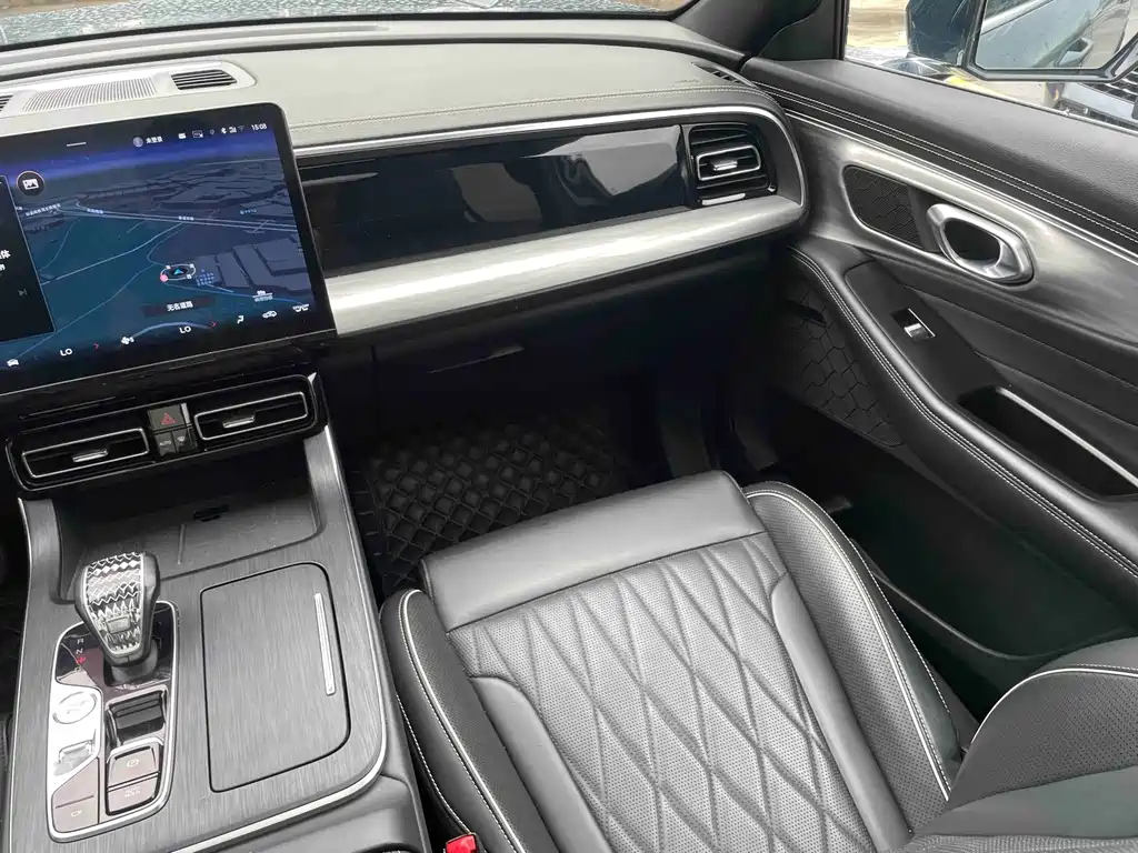Trumpchi GS8 2024 Pilot Series 2.0TGDI 2WD Luxury Connected Edition 7 Seats купить на сайте DeffCars
