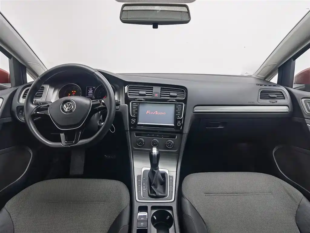 Golf 2015 1.4TSI automatic comfort type купить на сайте DeffCars