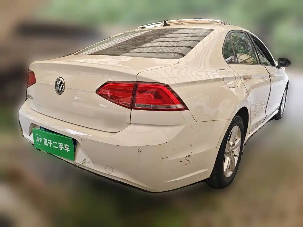 LAMANDO 2018 230TSI DSG Fashion Edition купить на сайте DeffCars