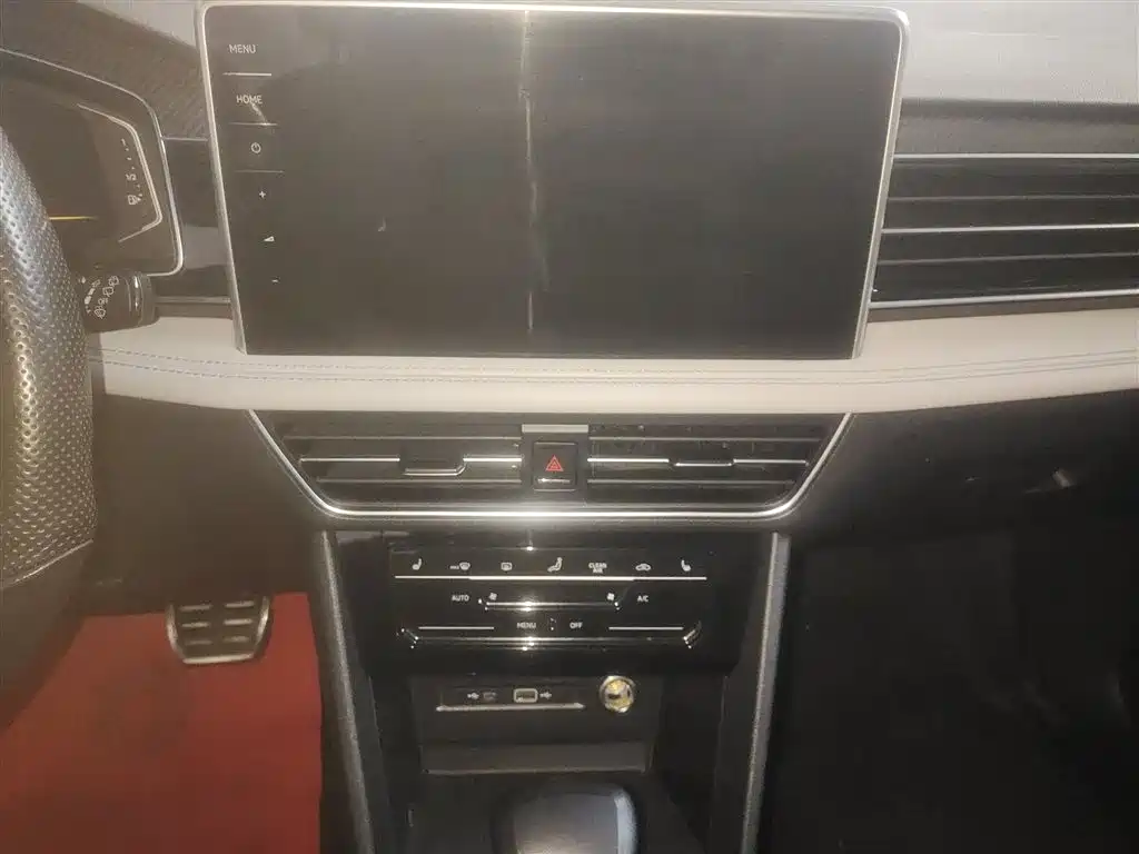 Tiguan L 2022 330TSI automatic two-wheel drive R-Line version купить на сайте DeffCars