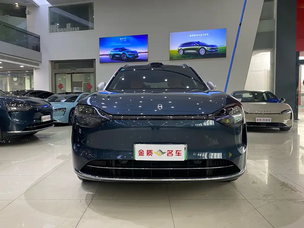 Wenjie M9 2024 extended range Ultra version 42kWh 6-seater version купить на сайте DeffCars