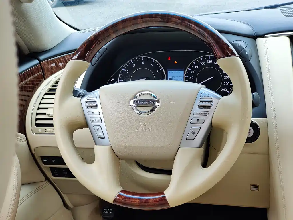 Patrol 2012 5.6L V8 flagship version купить на сайте DeffCars