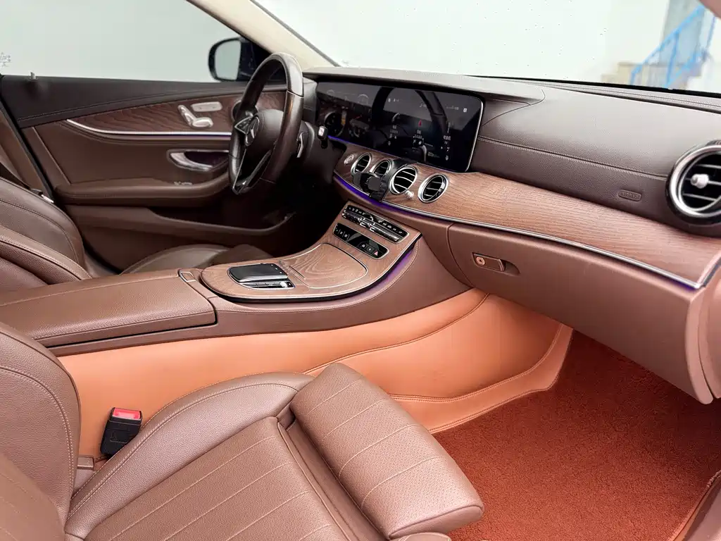 Mercedes-Benz E-Class 2022 E 300 L Fashion купить на сайте DeffCars