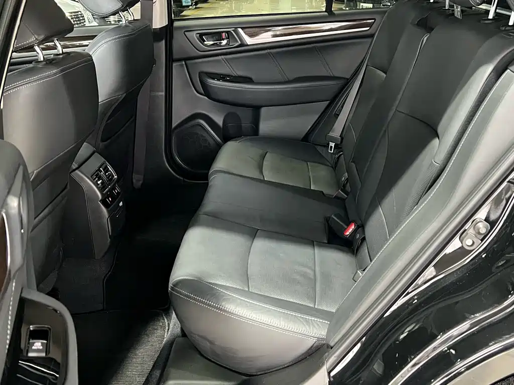 Outback 2016 2.5i Deluxe Navigation Edition купить на сайте DeffCars