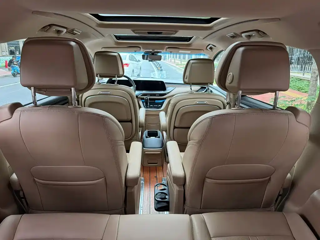 Buick GL8 2021 ES Lu Zun 653T luxury model купить на сайте DeffCars