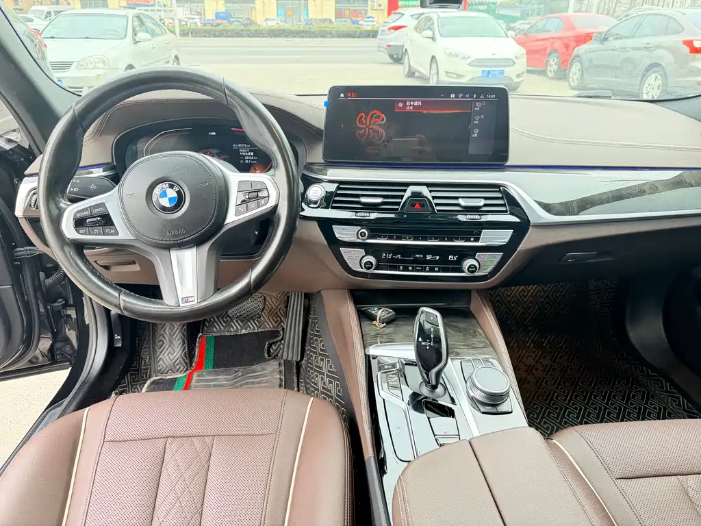 BMW 5 Series 2021 525Li M Sports Package купить на сайте DeffCars