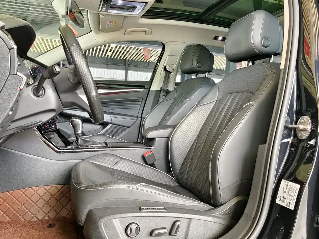 Passat 2023 Modified 330TSI Star Deluxe Edition купить на сайте DeffCars