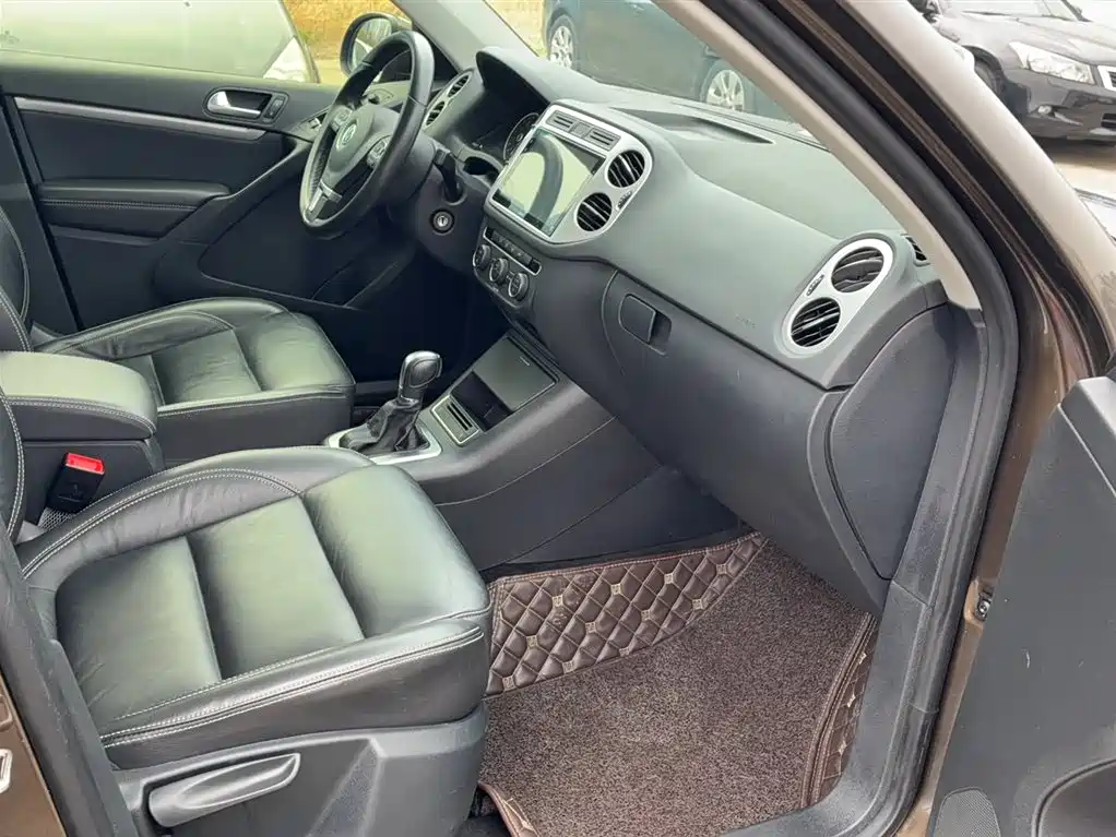 Tiguan 2017 300TSI automatic 2WD Silk Road Comfort Edition купить на сайте DeffCars