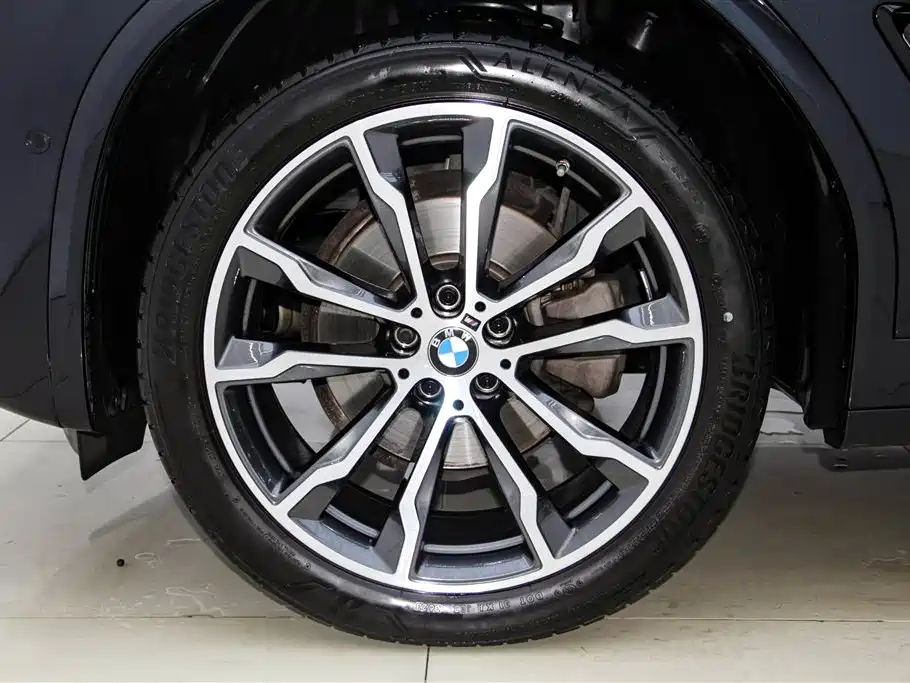 BMW X3 2023 Facelift xDrive30i Leading M Night Package купить на сайте DeffCars