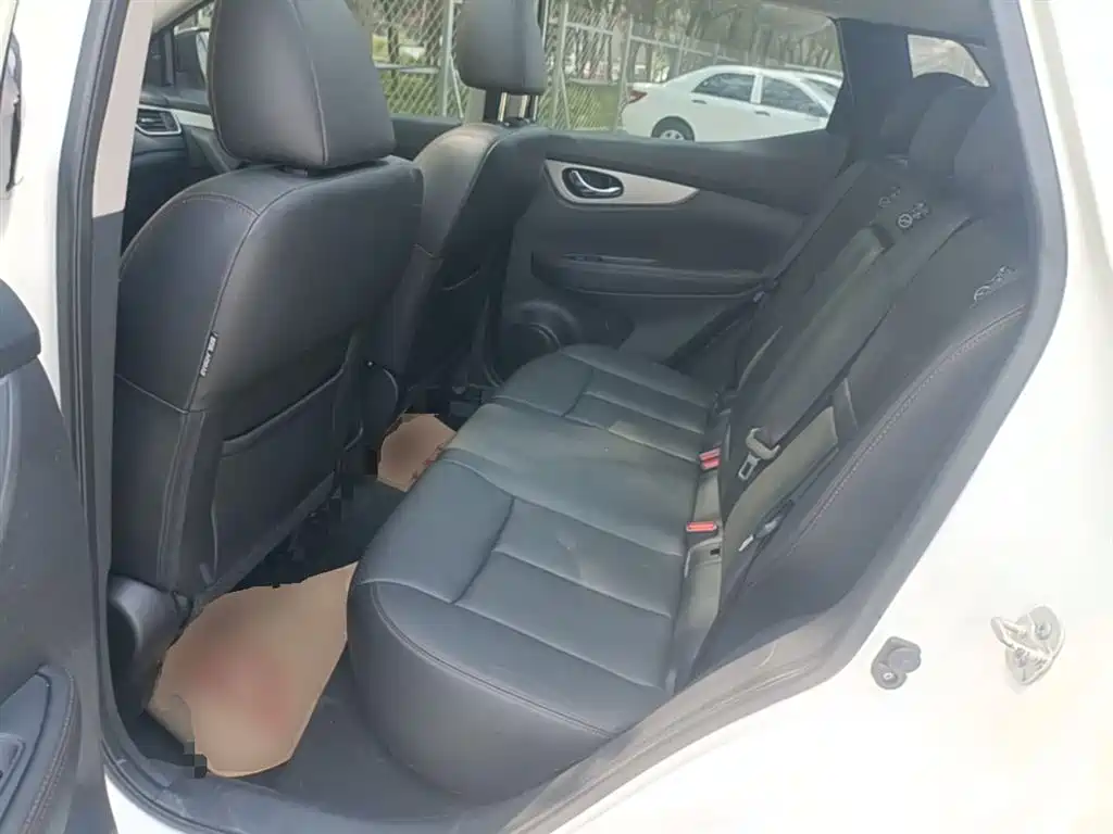 Qashqai 2021 2.0L CVT Deluxe Edition купить на сайте DeffCars