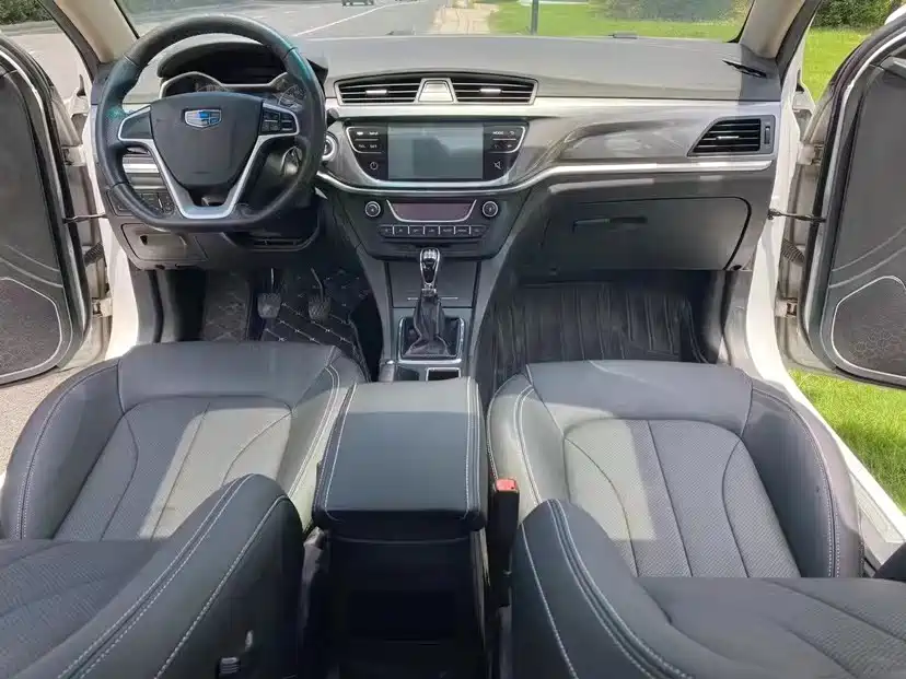 Emgrand 2017 Sedan Million Model 1.5L Manual Upward Version купить на сайте DeffCars