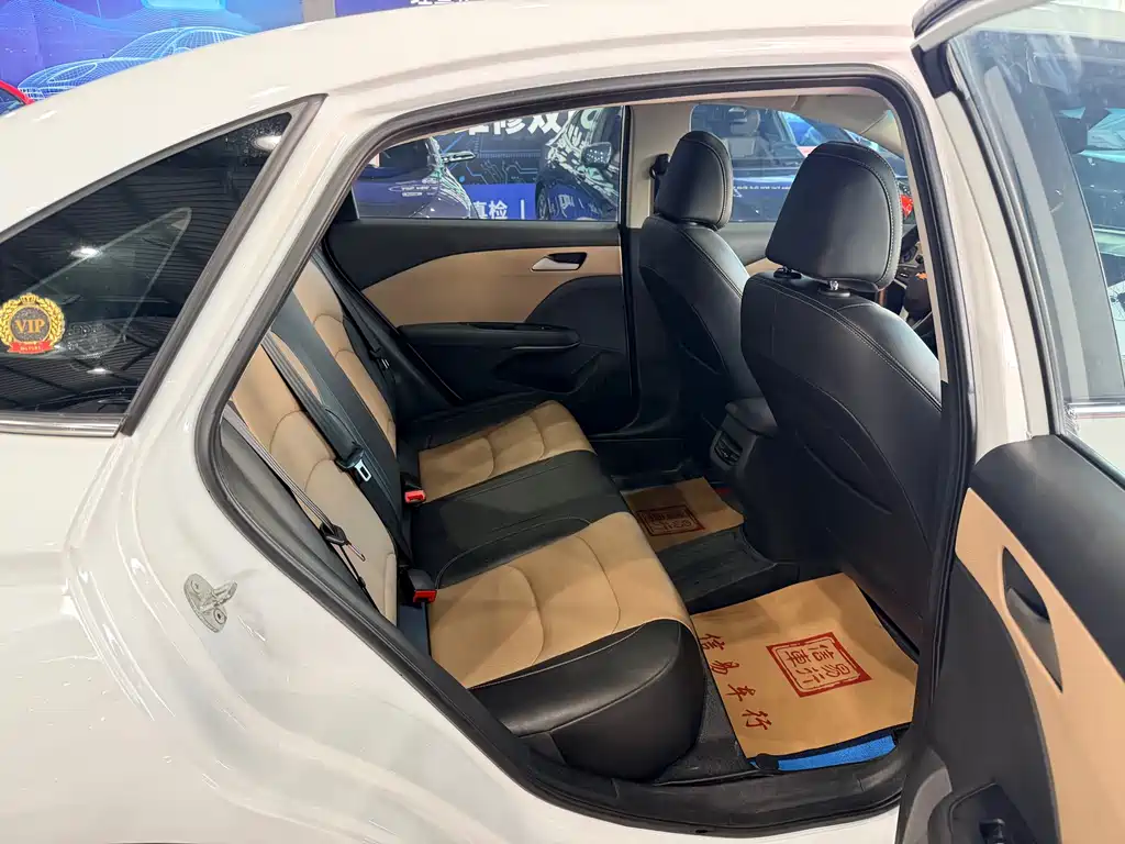 Cruze 2022 320 Automatic Sunroof Edition купить на сайте DeffCars