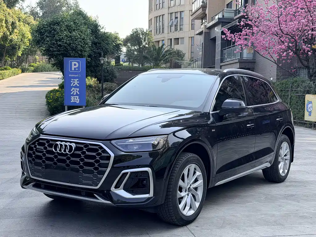Audi Q5L 2022 40T luxury and dynamic model купить на сайте DeffCars