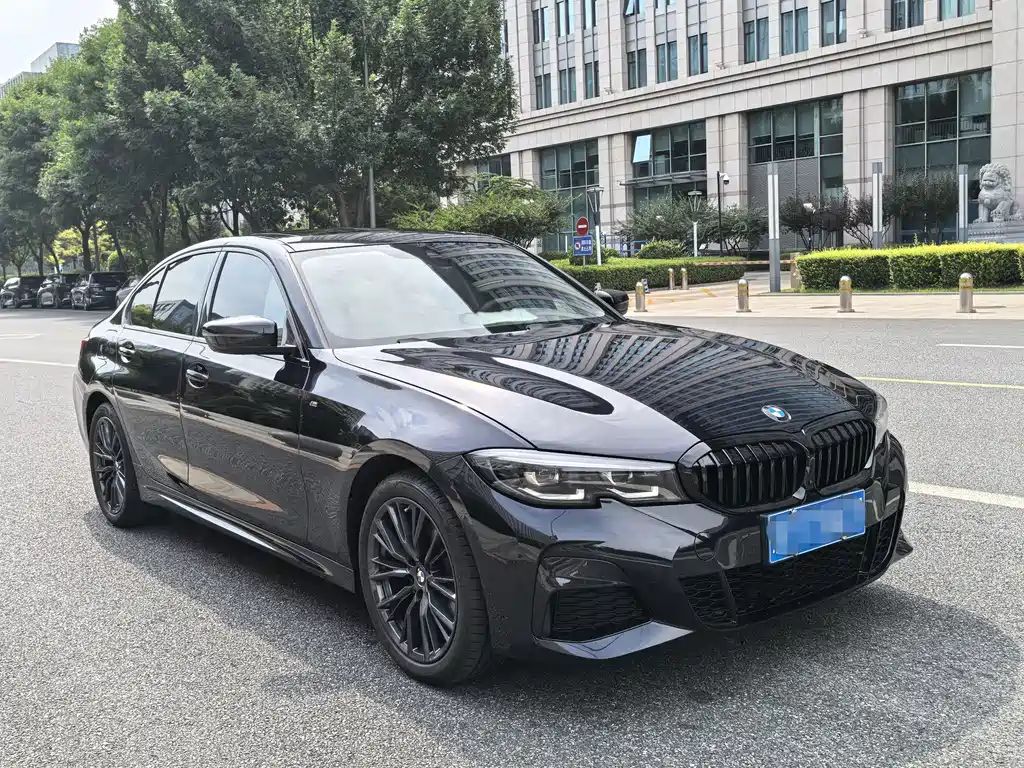 BMW 3 Series 2022 325i M Sports Night Package купить на сайте DeffCars