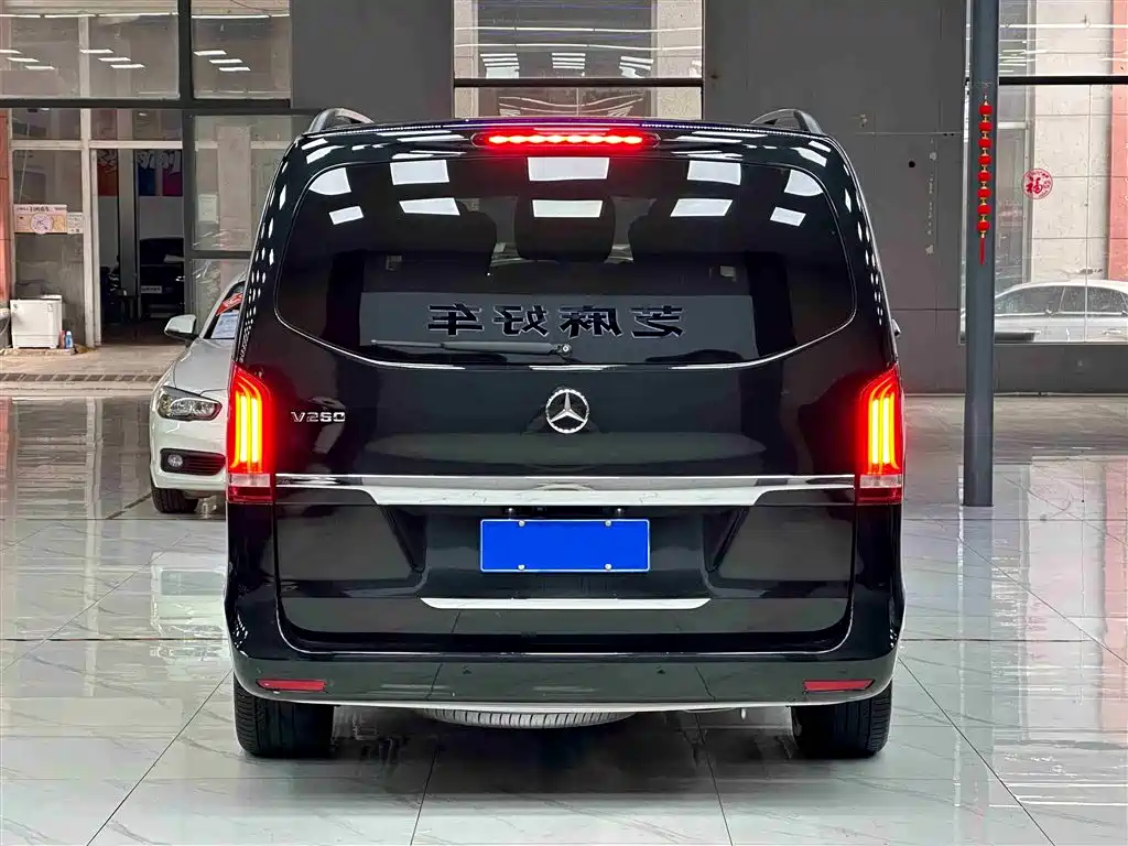 Mercedes-Benz V-Class 2018 V 260 Premium Edition National V купить на сайте DeffCars
