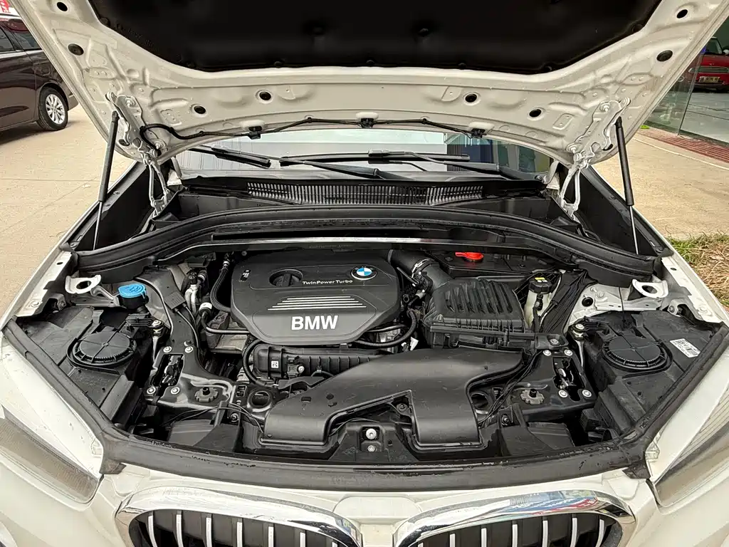 BMW X1 2018 sDrive18Li Fashion Model купить на сайте DeffCars