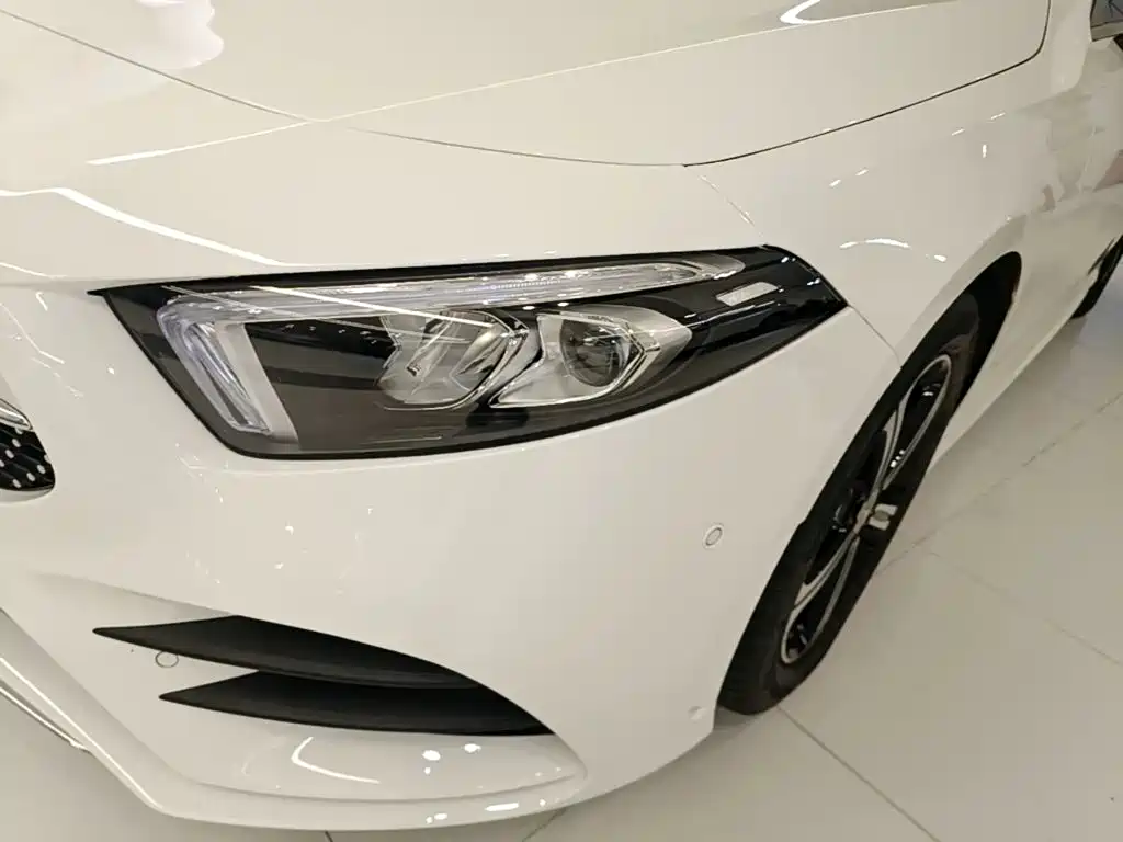 Mercedes-Benz A-Class 2022 Facelift Three A 200 L Sports Sedan Fashionable купить на сайте DeffCars