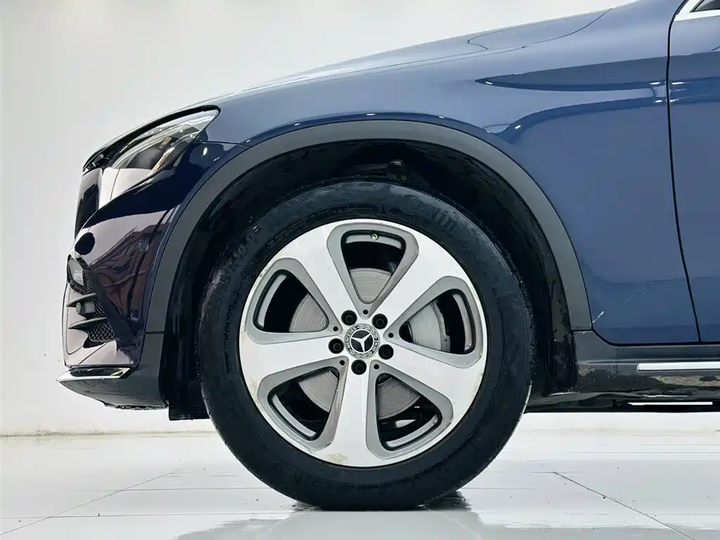 Mercedes-Benz GLC 2017 GLC 260 4MATIC luxury model купить на сайте DeffCars