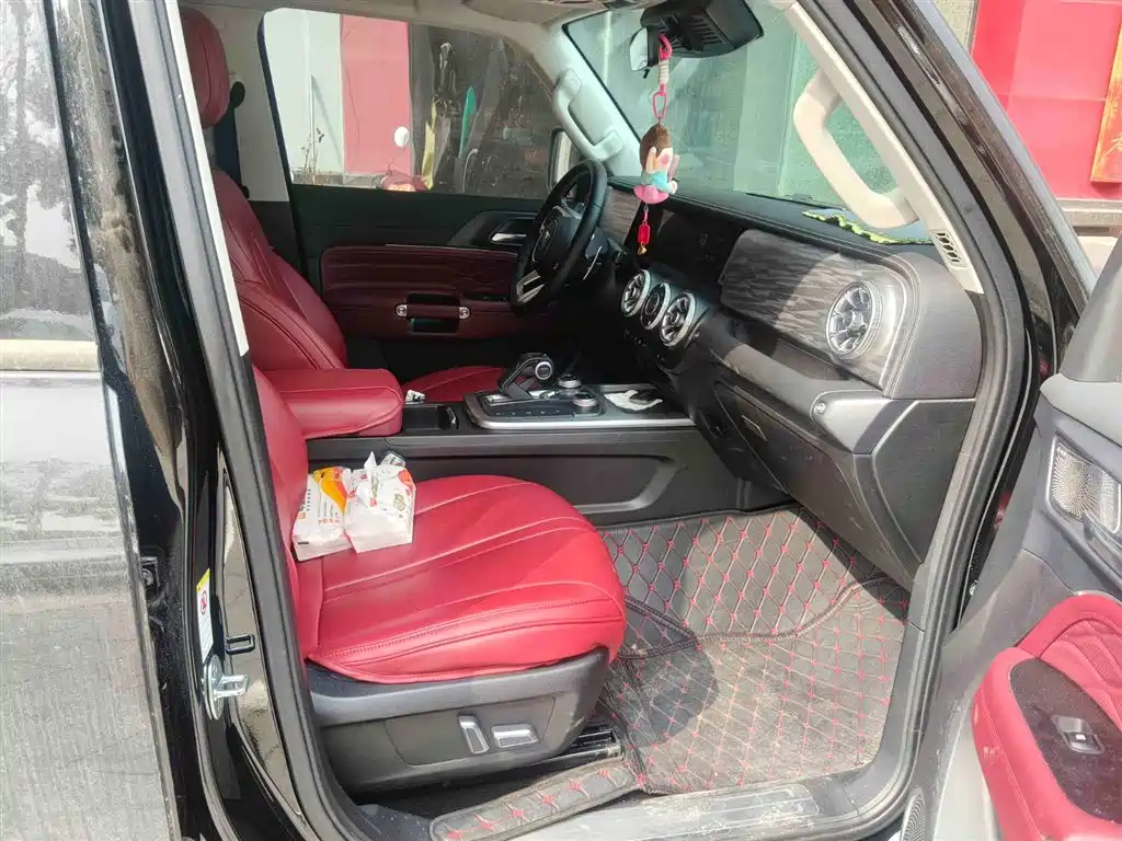 Tank 300 2024 2.0T Conqueror купить на сайте DeffCars