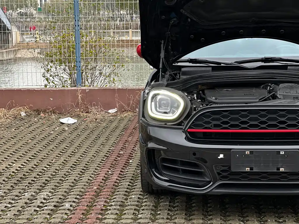 MINI JCW COUNTRYMAN 2021 2.0T JOHN COOPER WORKS A купить на сайте DeffCars