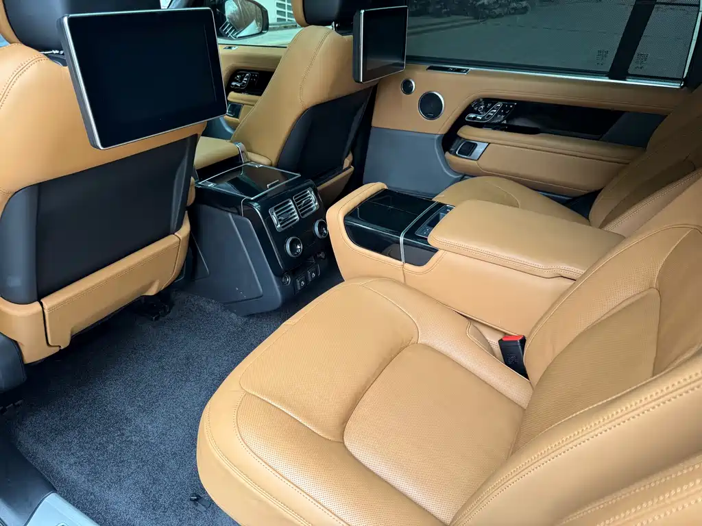 Range Rover 2022 3.0 L6 400PS Honor Creation Extended Edition купить на сайте DeffCars