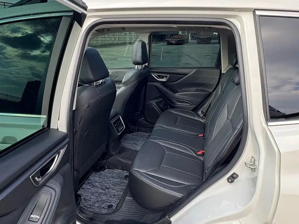 Forester 2021 2.0i Deluxe Edition купить на сайте DeffCars