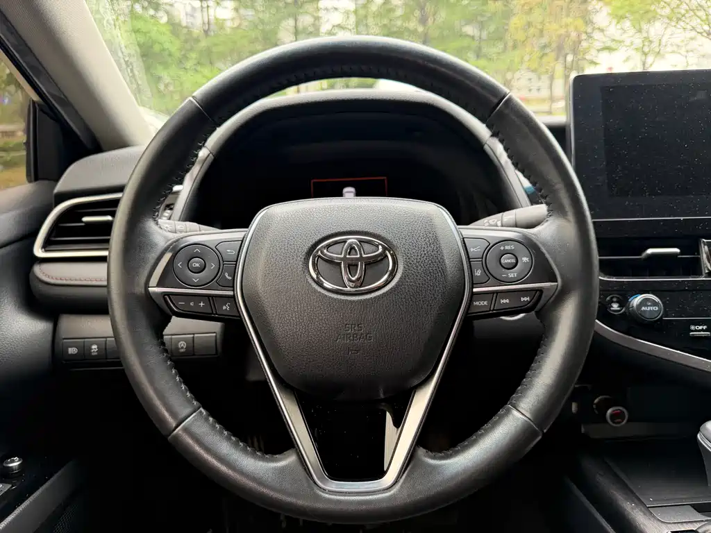 Camry 2021 2.5G Deluxe Edition купить на сайте DeffCars