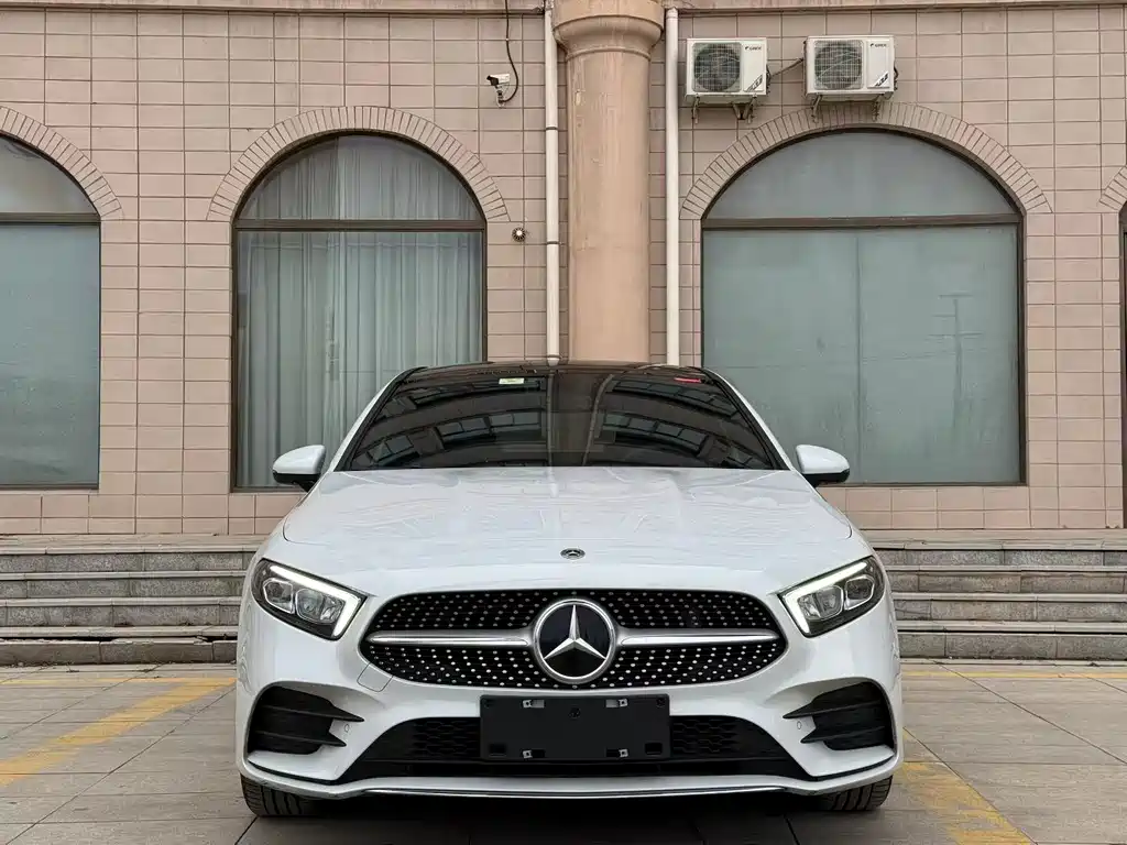 Mercedes-Benz A-Class 2021 A 200 L Sports Sedan Fashionable купить на сайте DeffCars