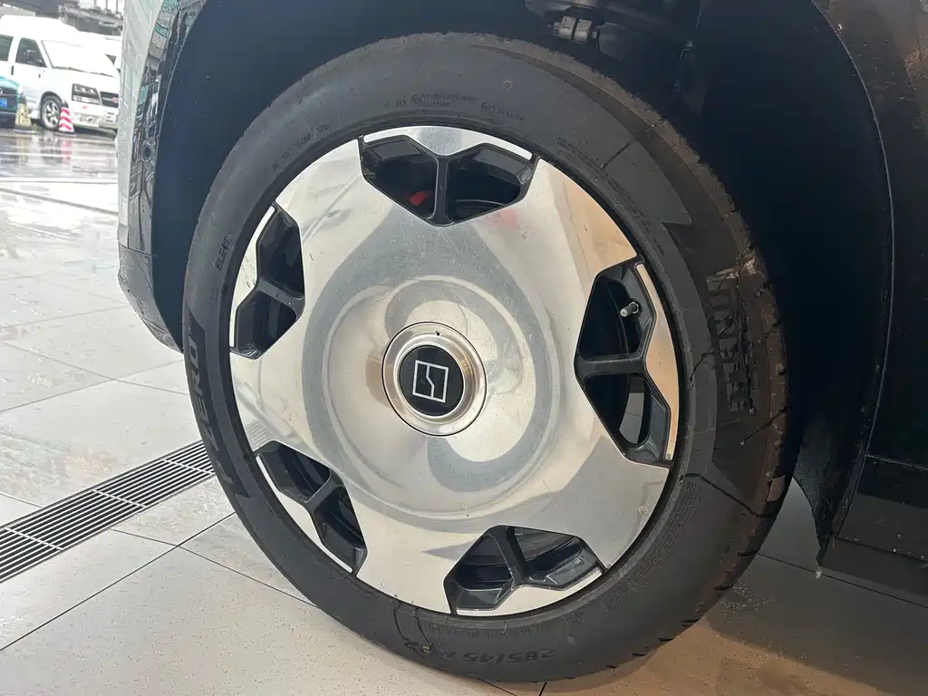 JiKr 9X 2025 Ultra Edition 70kWh купить на сайте DeffCars