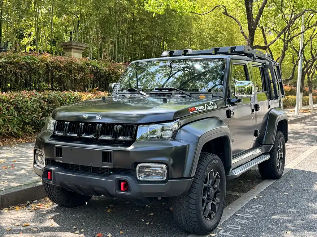 Beijing Off-Road BJ40 2023 2.0D Automatic Four-wheel Drive Blade Hero Edition Knight Type купить на сайте DeffCars