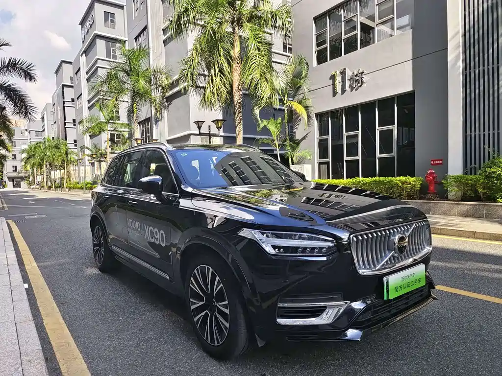 Volvo XC90 plug-in hybrid 2023 T8 RECHARGE Zhizun Deluxe Edition 7 seats купить на сайте DeffCars