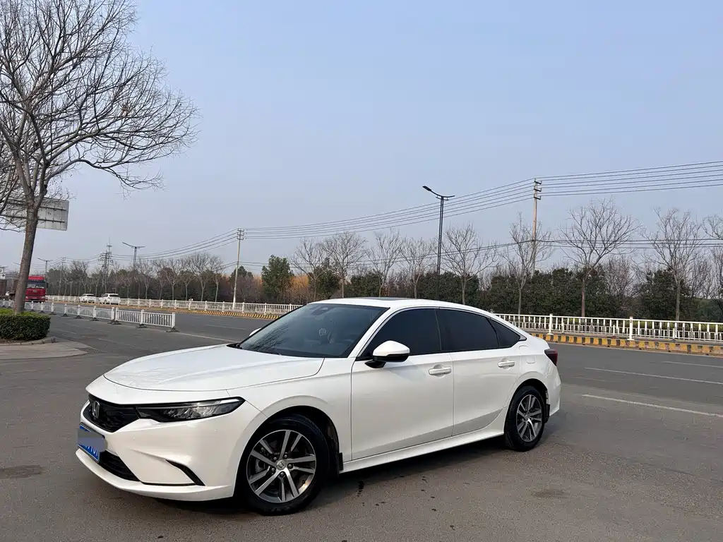 Model 2023 240TURBO CVT Leading Edition купить на сайте DeffCars