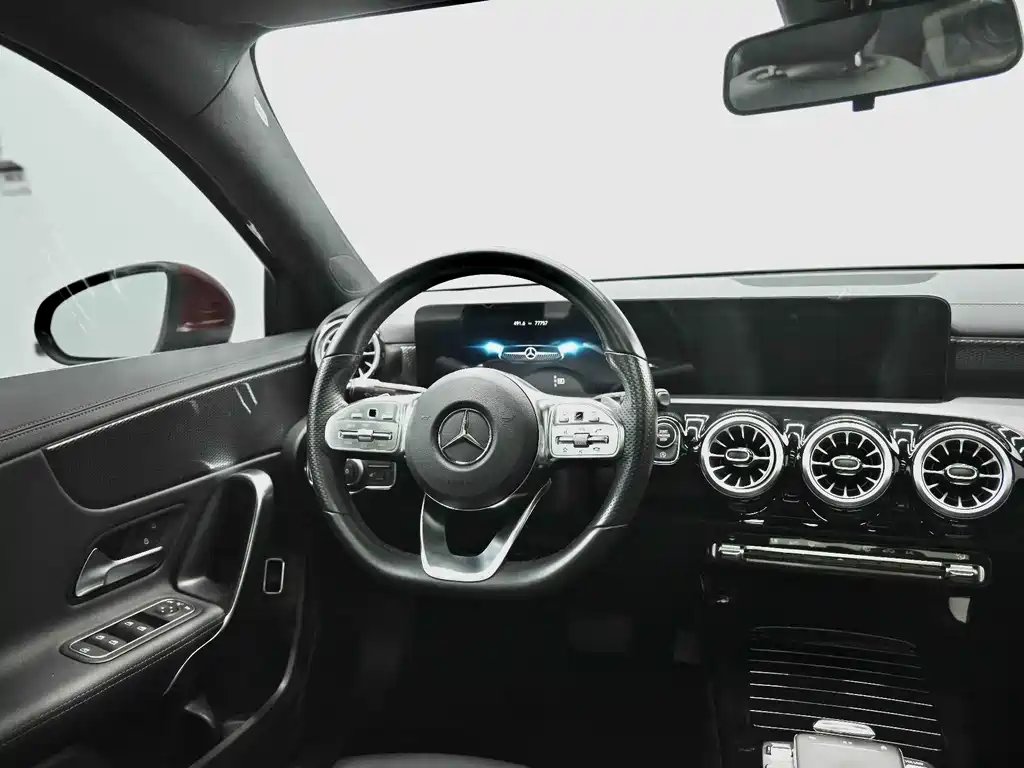 Mercedes-Benz A-Class 2022 A 200 L Sports Sedan Fashionable купить на сайте DeffCars