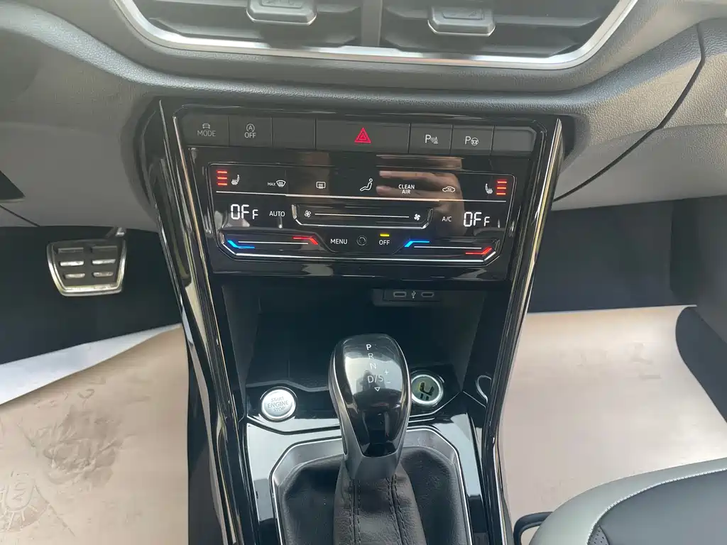 T-ROC 2023 300TSI DSG two-wheel drive Chenguang version купить на сайте DeffCars