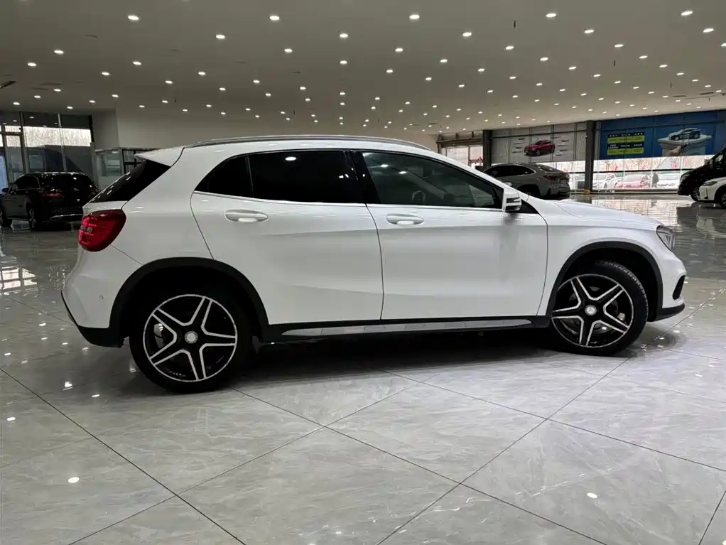 Mercedes-Benz GLA 2016 GLA 220 4MATIC luxury model купить на сайте DeffCars