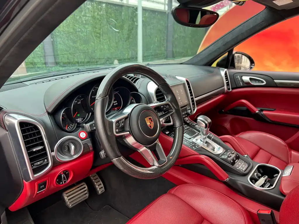 Cayenne 2015 Cayenne Turbo 4.8T купить на сайте DeffCars