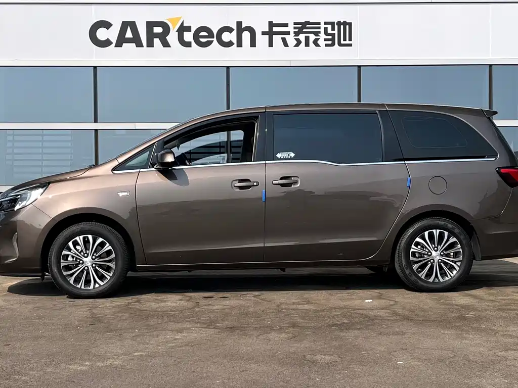 Buick GL8 2021 Land Business Class 652T Comfort купить на сайте DeffCars