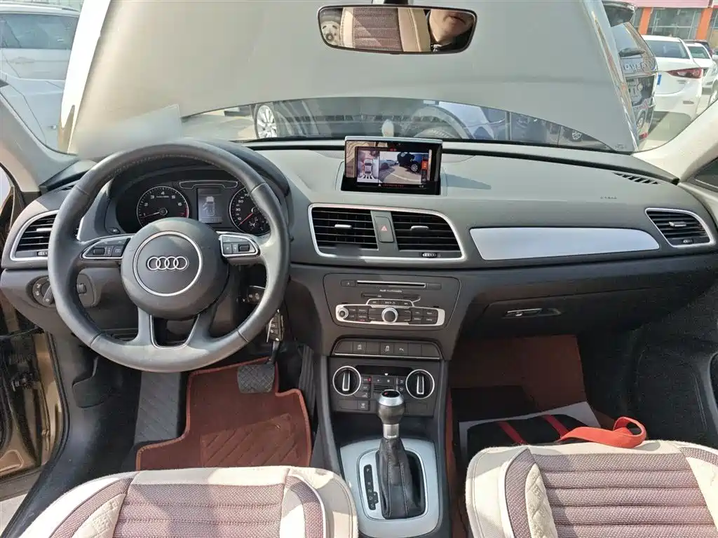 Audi Q3 2018 30th Anniversary Model 30 TFSI Fashion Model купить на сайте DeffCars
