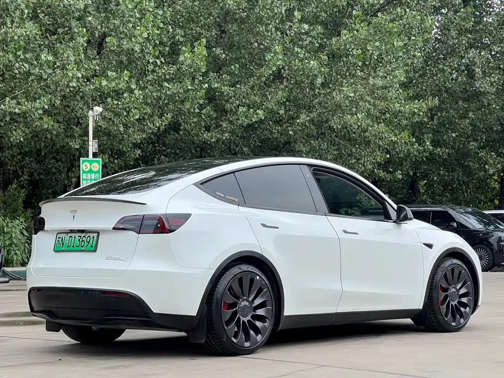 Model Y 2022 Performance High All-Wheel Drive Edition купить на сайте DeffCars