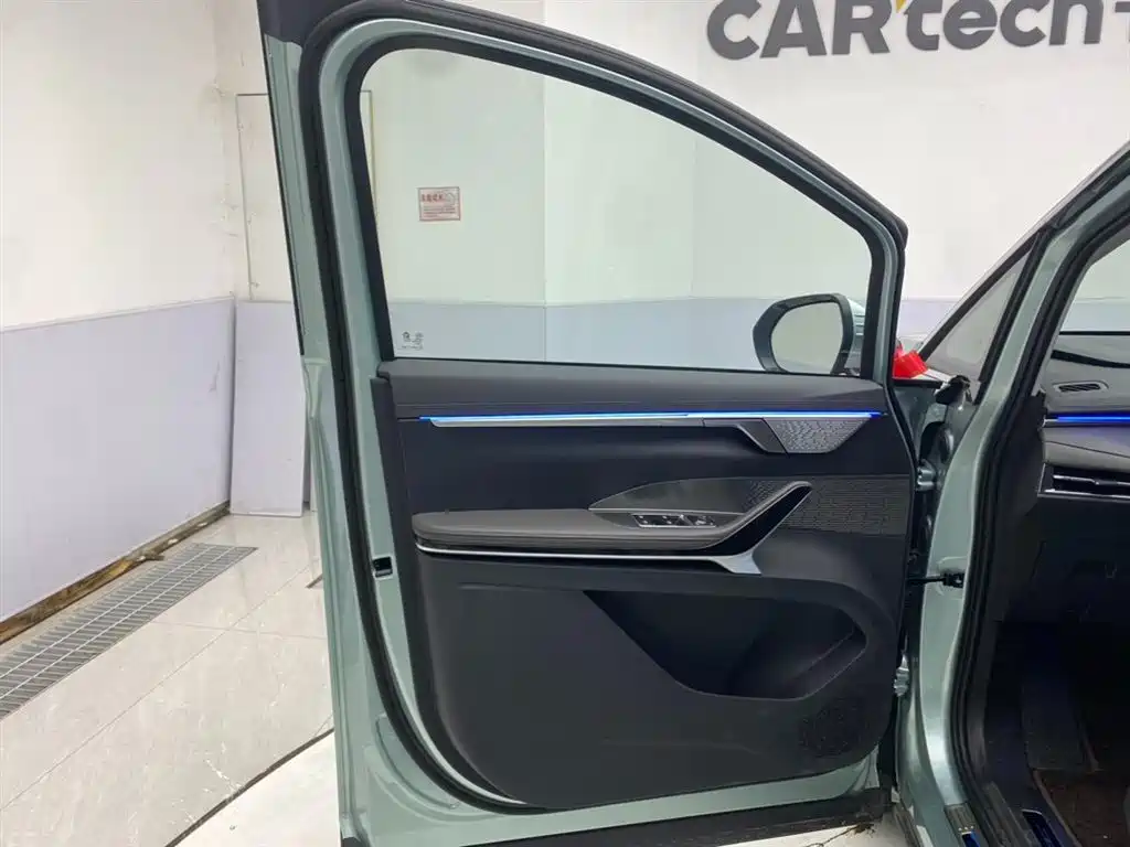 Everyone 7 2024 model facelift super hybrid long battery life version enjoy version купить на сайте DeffCars