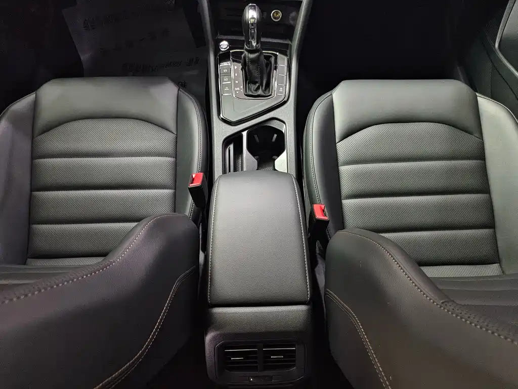 Tuyue 2022 280TSI two-wheel drive luxury version купить на сайте DeffCars