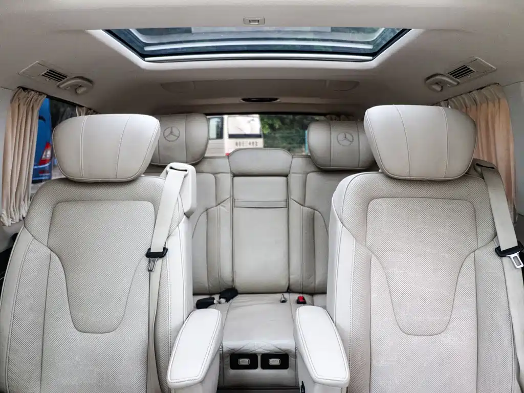 Mercedes-Benz V-Class 2016 V 260 Premium Edition купить на сайте DeffCars