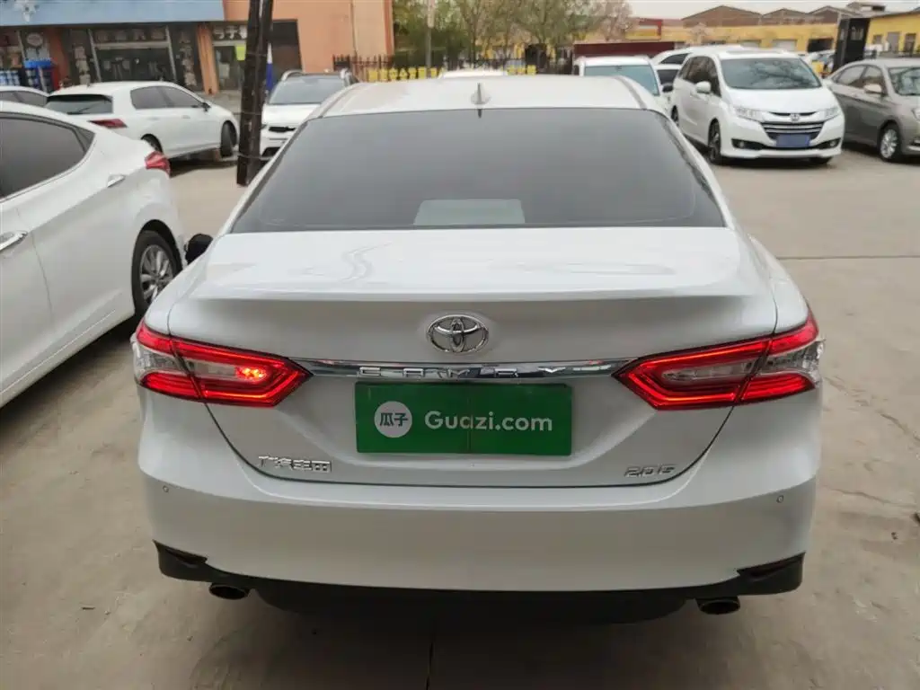 Camry 2021 2.0G Deluxe Edition купить на сайте DeffCars