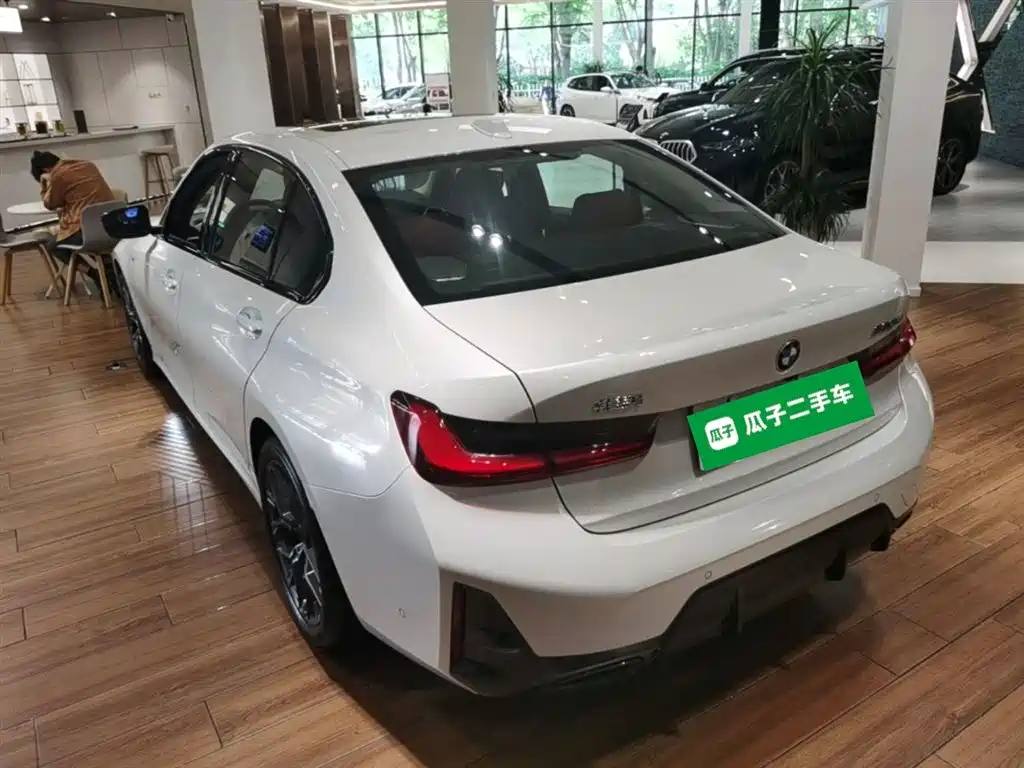 BMW 3 Series 2025 330Li M Sports Night Package купить на сайте DeffCars
