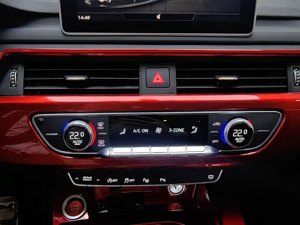 Audi A4L 2019 40 TFSI Fashion Type National VI купить на сайте DeffCars